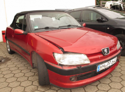 306 Cabrio nach Unfall.png