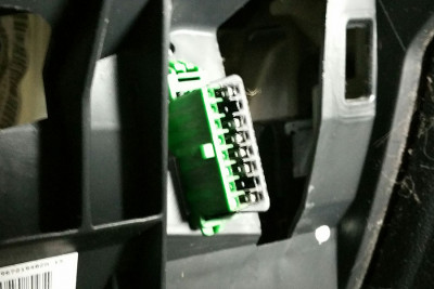 ODB-Stecker.jpg (81.52 KiB) 5680 mal betrachtet ODB-Stecker.jpg