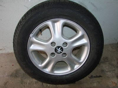 Räder 406 003.JPG (83.76 KiB) 969 mal betrachtet Räder 406 003.JPG