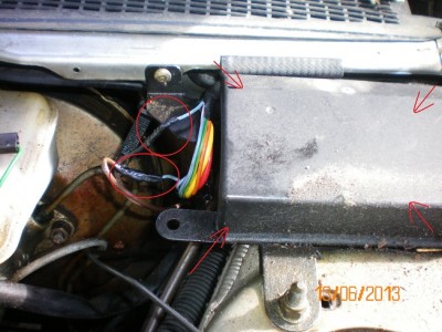 Motorraum.jpg (144.88 KiB) 911 mal betrachtet Motorraum.jpg