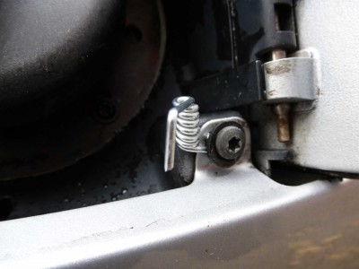 peugeot_tankklappe(1).JPG (185.9 KiB) 4735 mal betrachtet peugeot_tankklappe(1).JPG