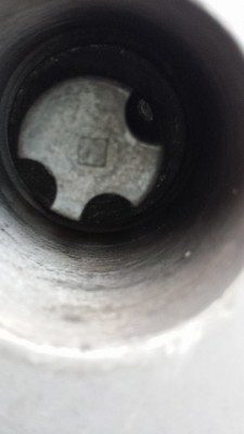 felgenschloss.jpg (33.54 KiB) 2703 mal betrachtet felgenschloss.jpg