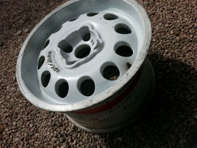 Alufelge Bild 3.jpg (77.14 KiB) 1073 mal betrachtet Alufelge Bild 3.jpg