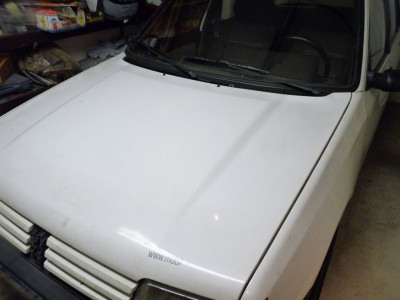 205 Motorhaube.jpg (111.01 KiB) 3177 mal betrachtet 205 Motorhaube.jpg