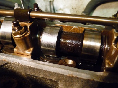 205 Nockenwelle 3.Zylinder.jpg (179.01 KiB) 3177 mal betrachtet 205 Nockenwelle 3.Zylinder.jpg