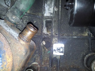 Schraube Klopf.jpg (55.84 KiB) 3923 mal betrachtet Schraube Klopf.jpg